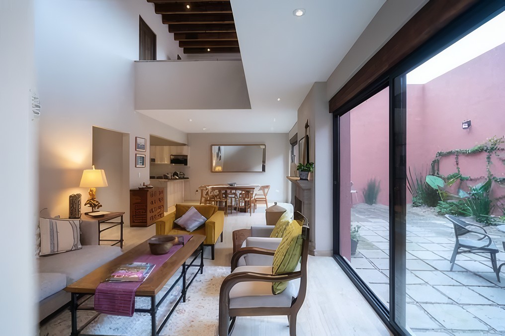Casa El Paraíso · sala de doble altura
