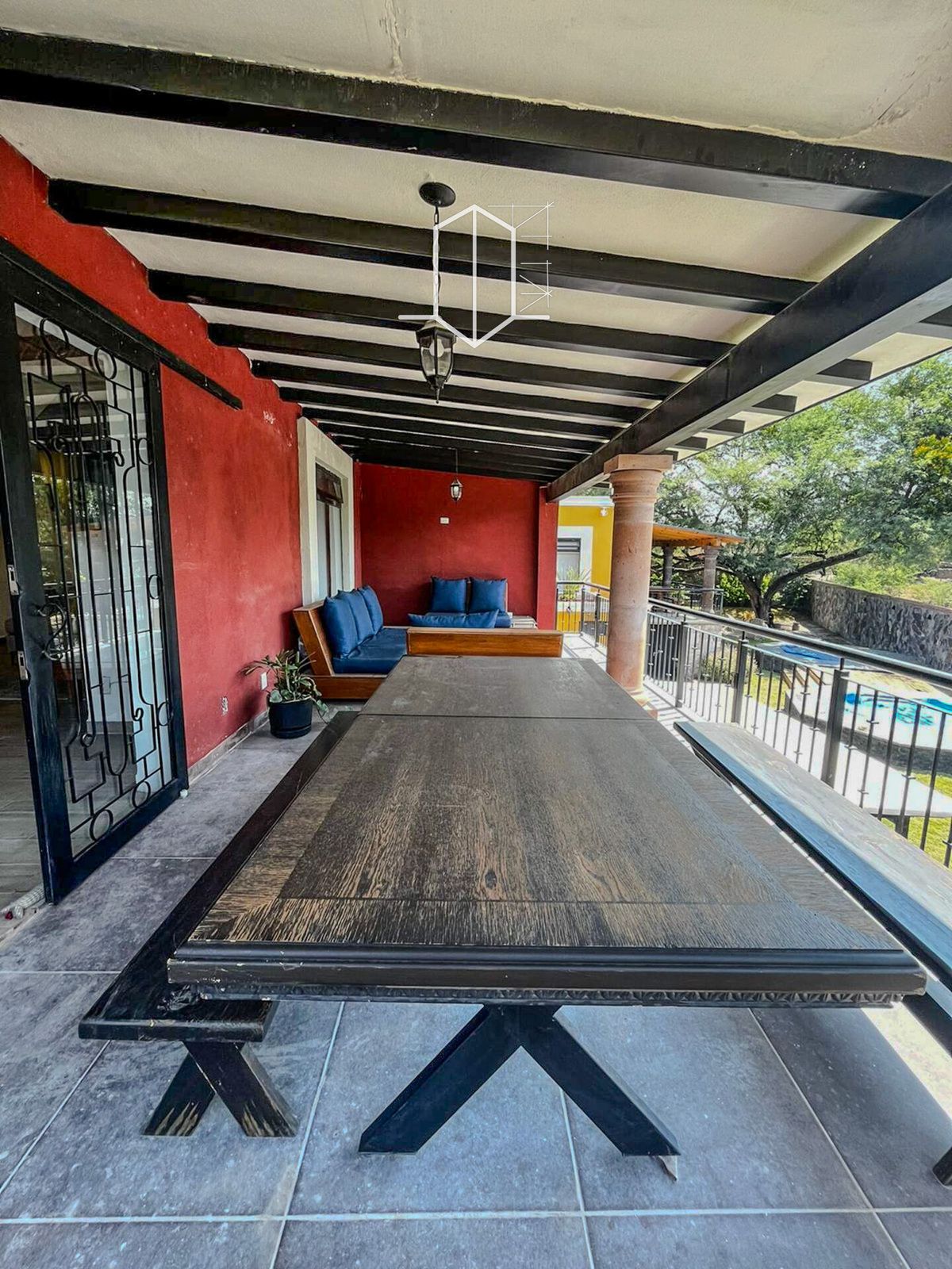 Casa Gurkha · terraza comedor