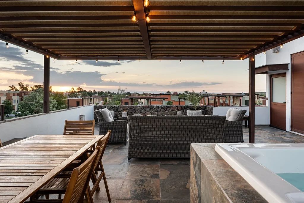 Casa Luna · roof garden y jacuzzi