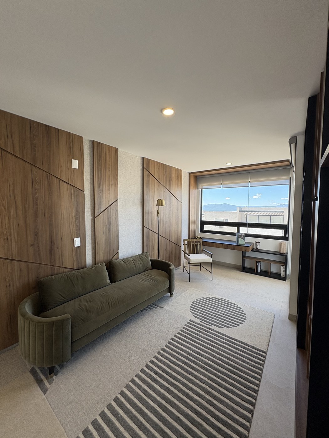 Cedros — Estudio